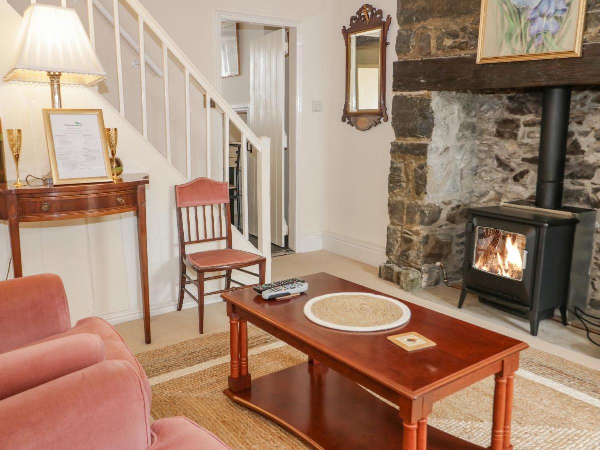 Tudor Cottage 콘위 외부 사진